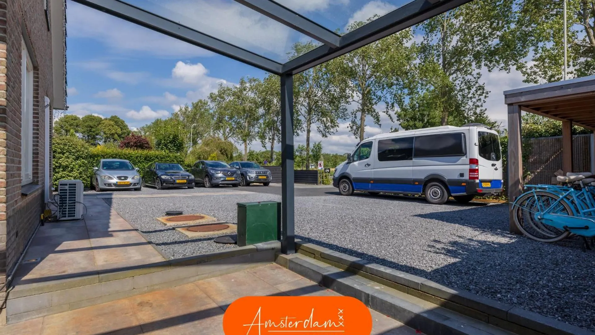 Amsterdam Group Stay - 26 Beds - Jacuzzi & Sauna Zwanenburg 0*,  Netherlands